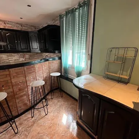 Maison Centre 3 קאלה