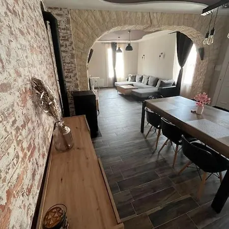 Maison Centre 3 * Calais